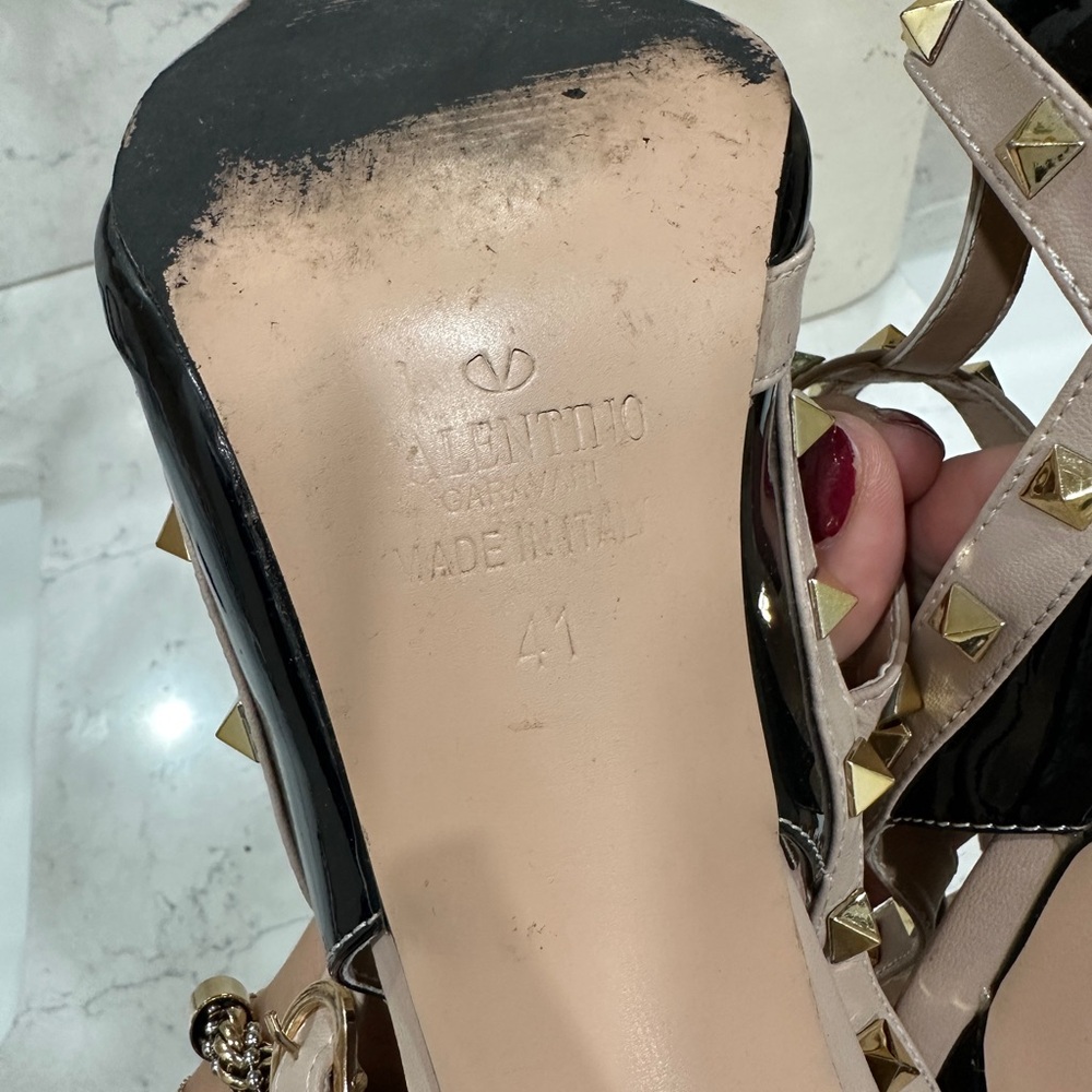 Valentino Black and Cream Studded Women's Shoes size 41/9 - Picture 8 of 8
